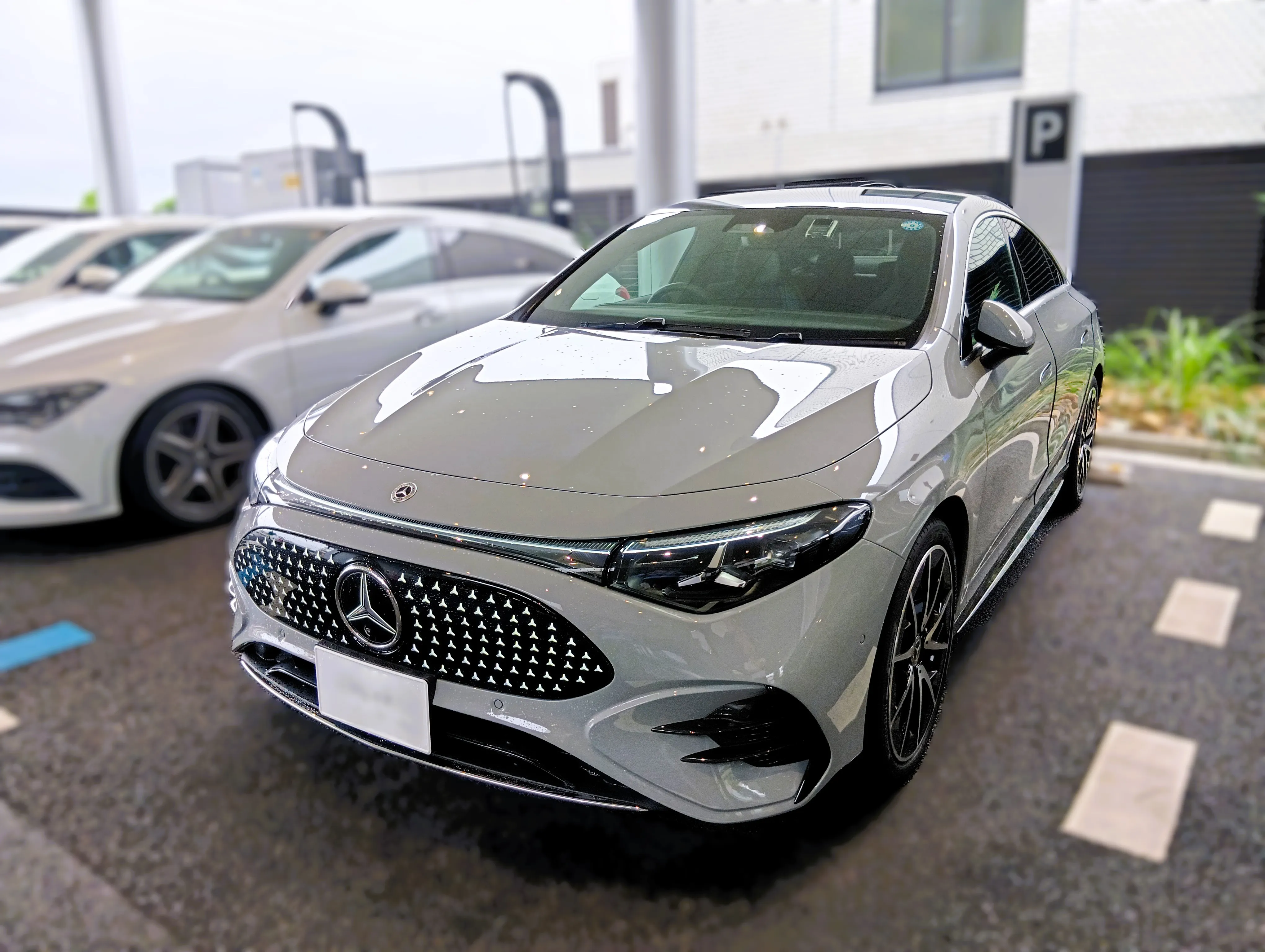 CLA 右斜め前